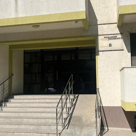 500m De Plaja - - Self Check-in Апартаменты